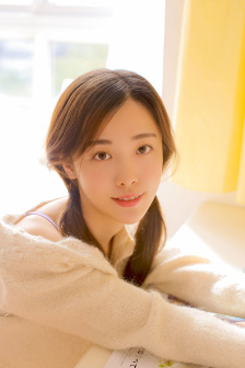 跟15周岁的女生发关系违法吗